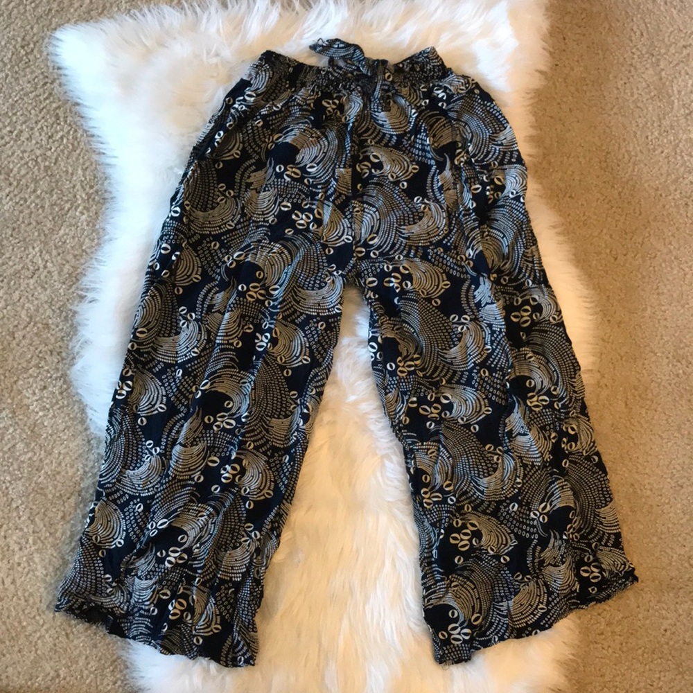 Silk like puffy pants